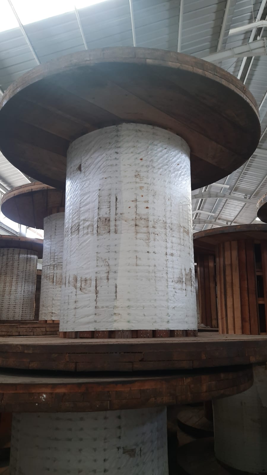 Roll Kayu Untuk Gulungan Kabel & Kawat Baja